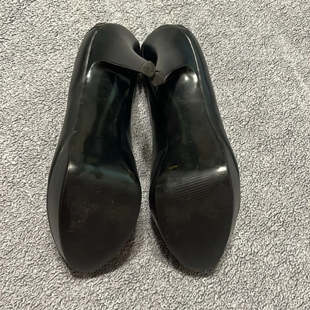 BCBGeneration Black Platform Heels